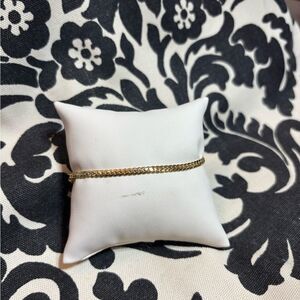 7” New! Women’s Dainty Thin Gold-tone Bracelet